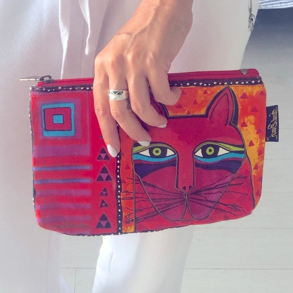 Handbag - Picture 2 of 2